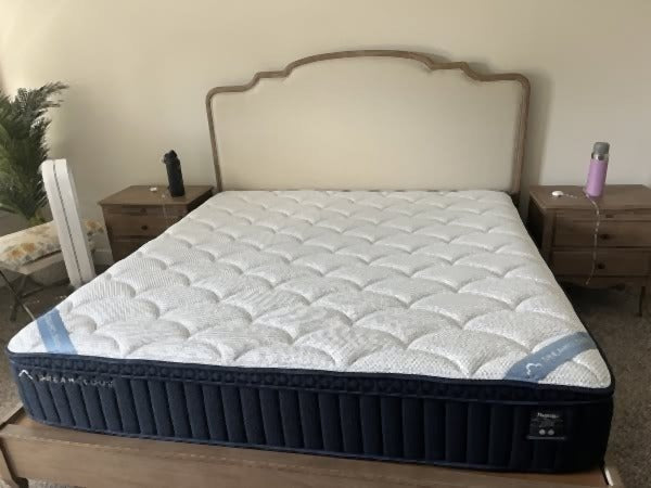 DreamCloud Premier Hybrid Queen mattress