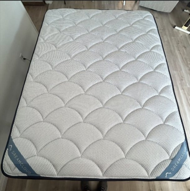 DreamCloud Premier Hybrid Queen mattress