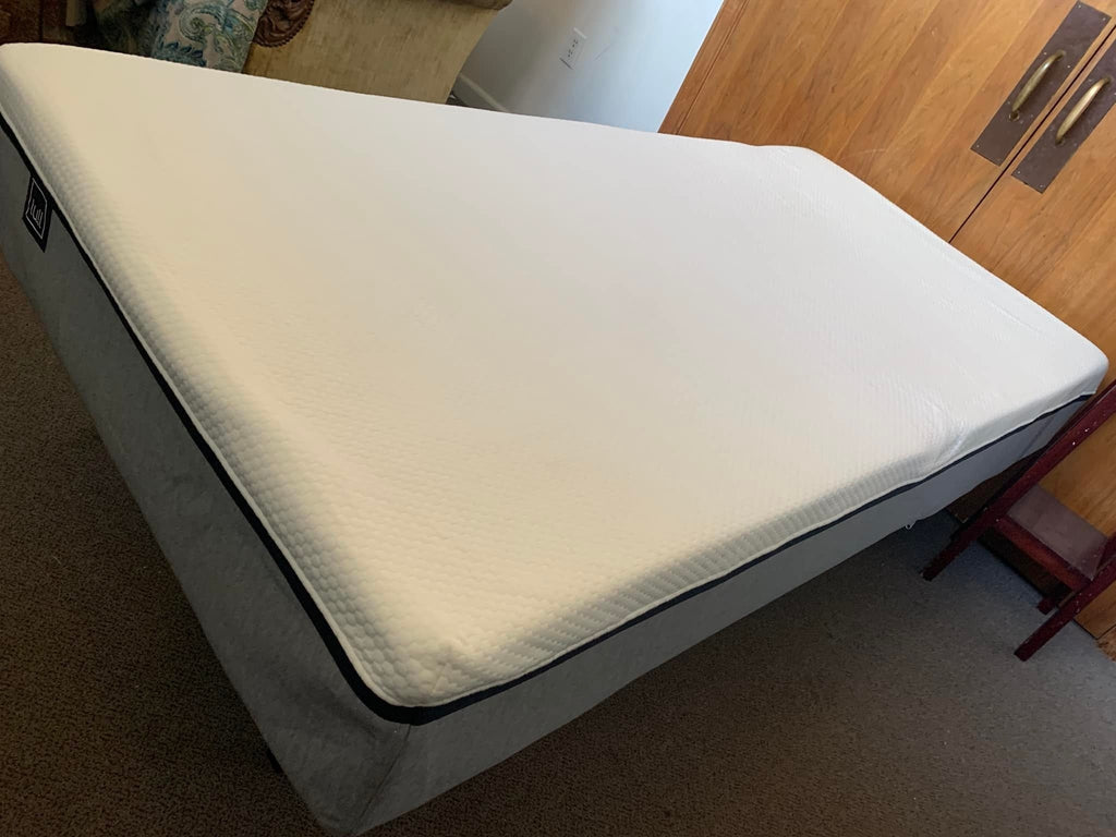 Lull Original Twin mattress, angled view