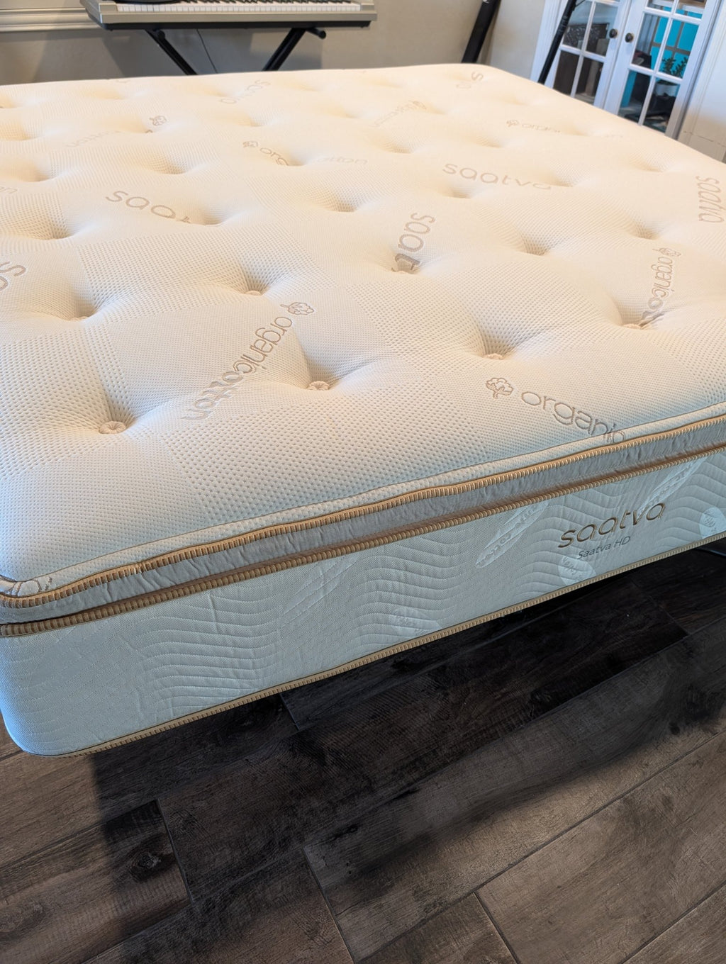 Saatva HD King mattress