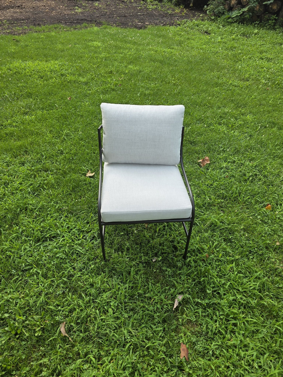 Segovia outdoor dining chair, front view